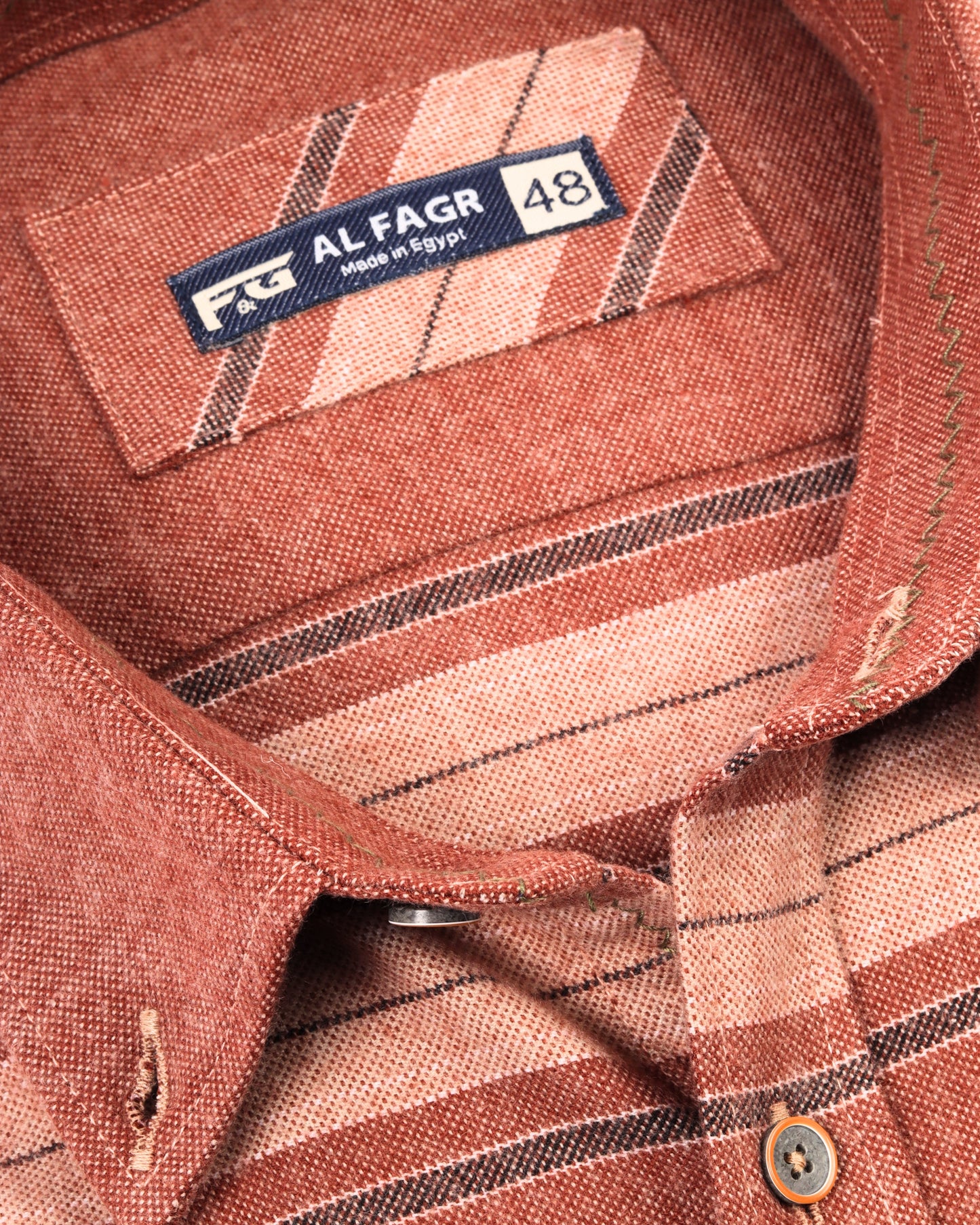 قميص صوف مقاس خاص