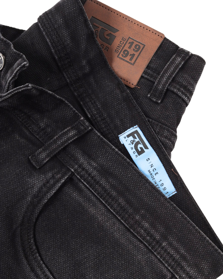 jeans pants