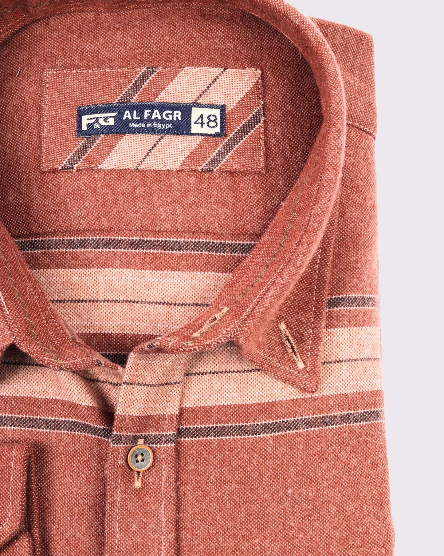 قميص صوف مقاس خاص