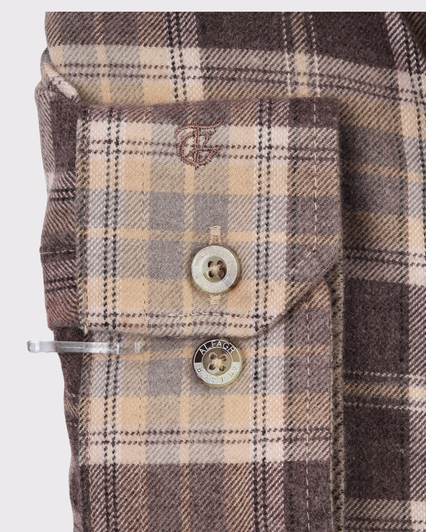 قميص صوف مقاس خاص