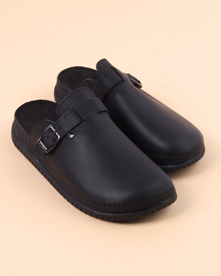 Men’s Black Classic Buckle Slippers