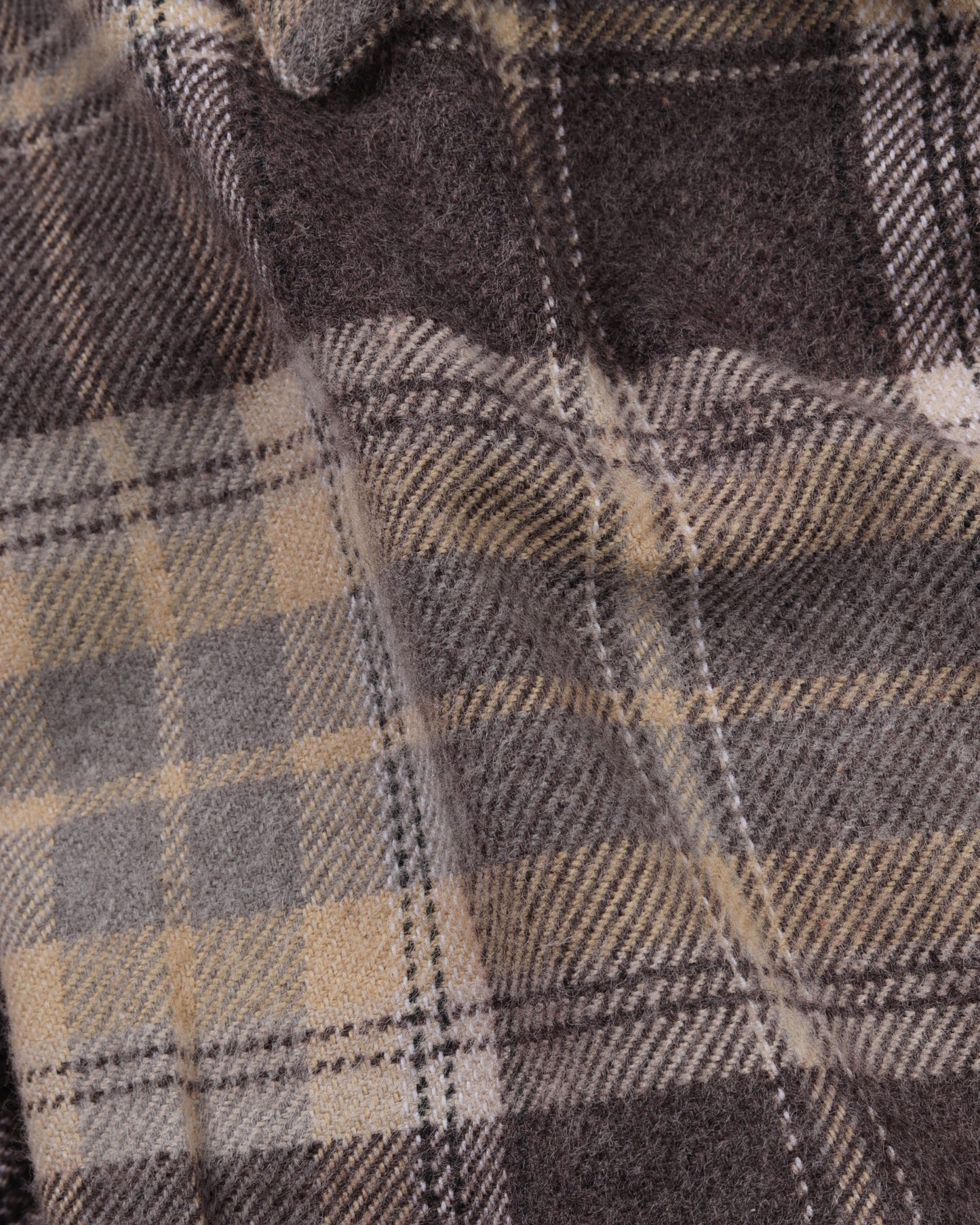 قميص صوف مقاس خاص