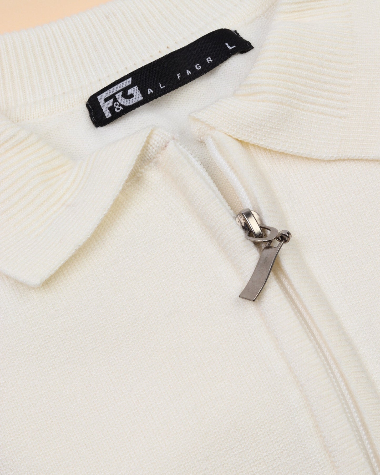 Creamy Polo Neck Trico