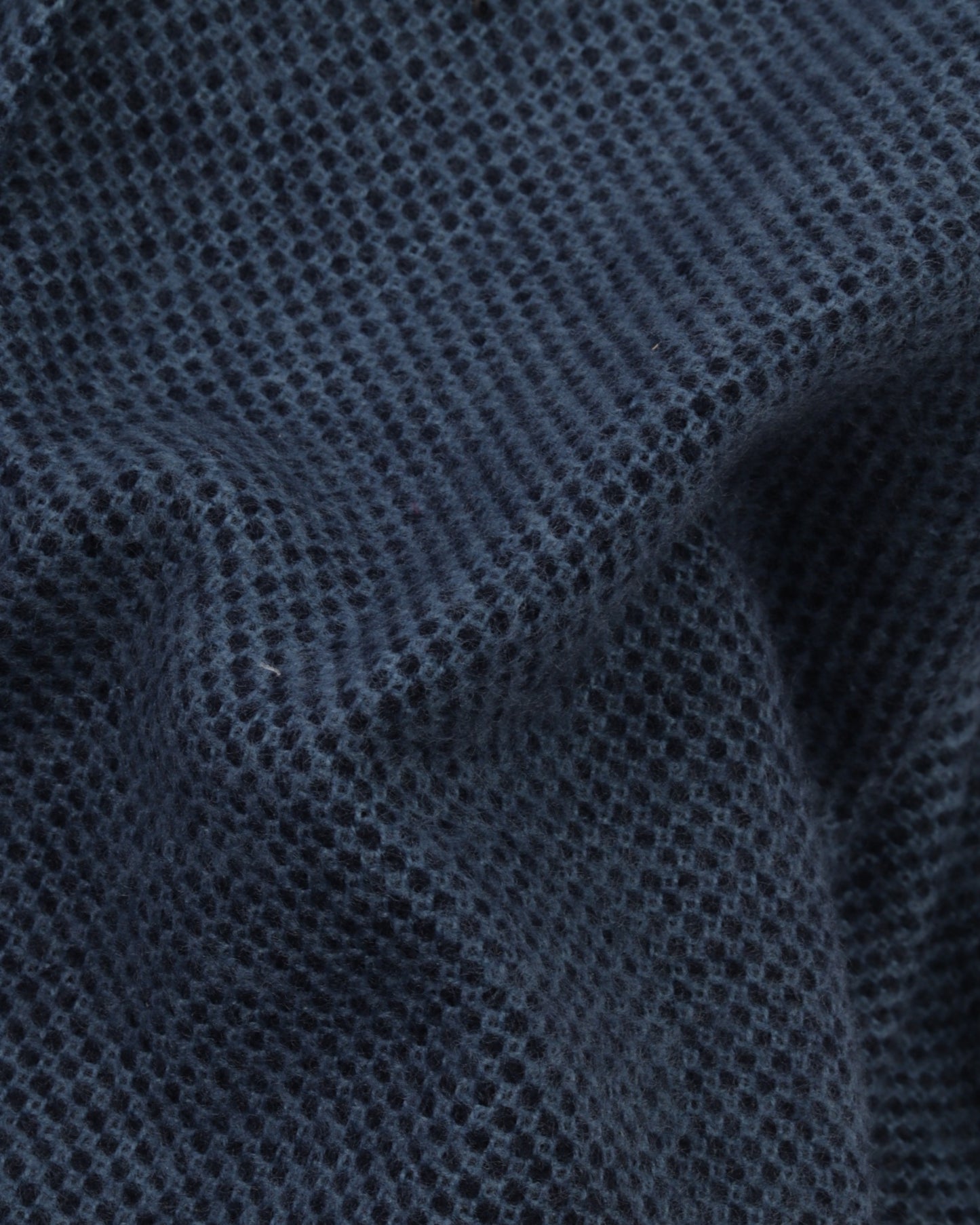 قميص صوف مقاس خاص