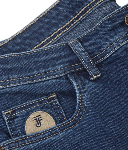 Classic Men’s Denim Jeans – بنطلون جينز رجالي كلاسيك