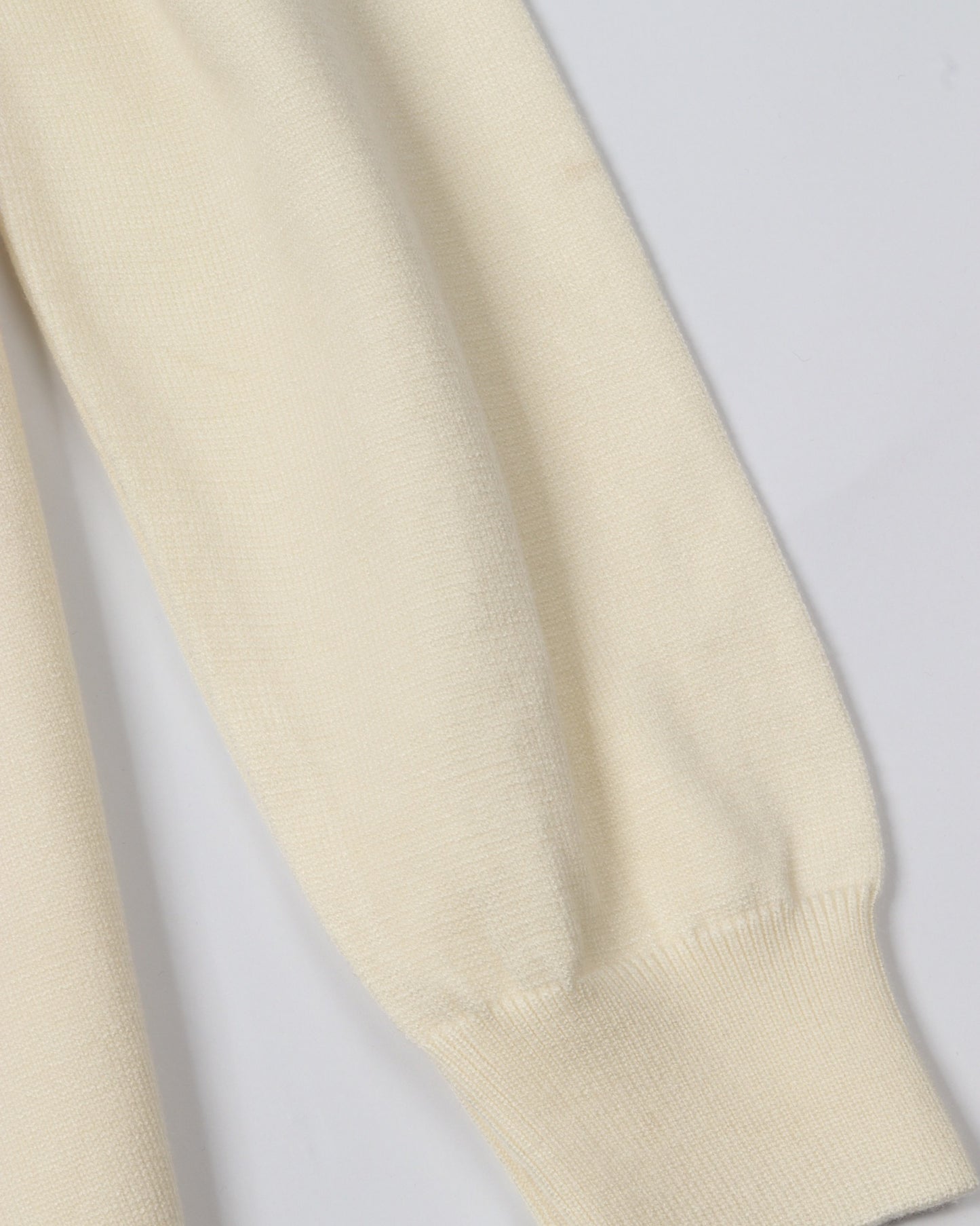 Creamy Polo Neck Trico