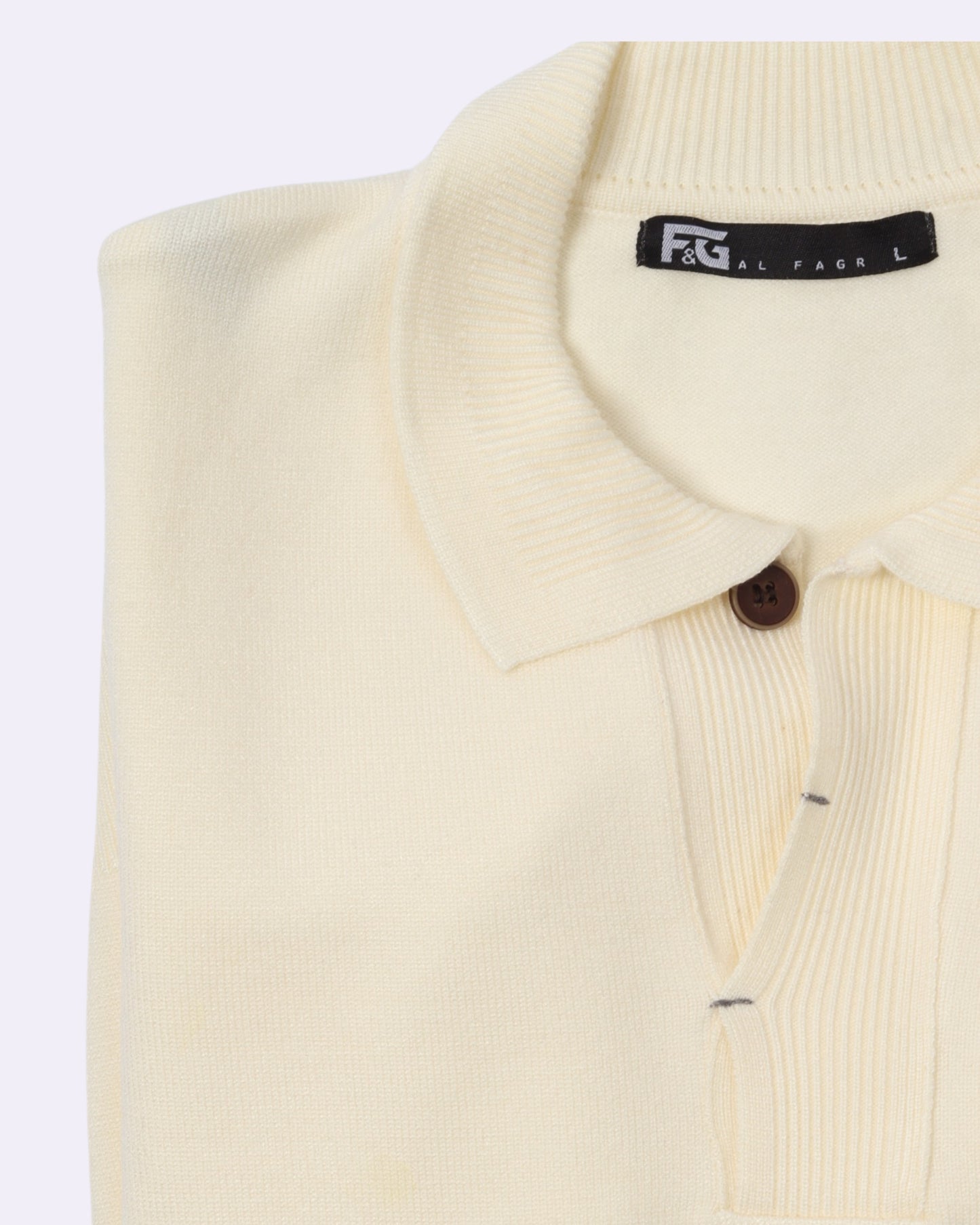 Creamy Polo Neck Trico