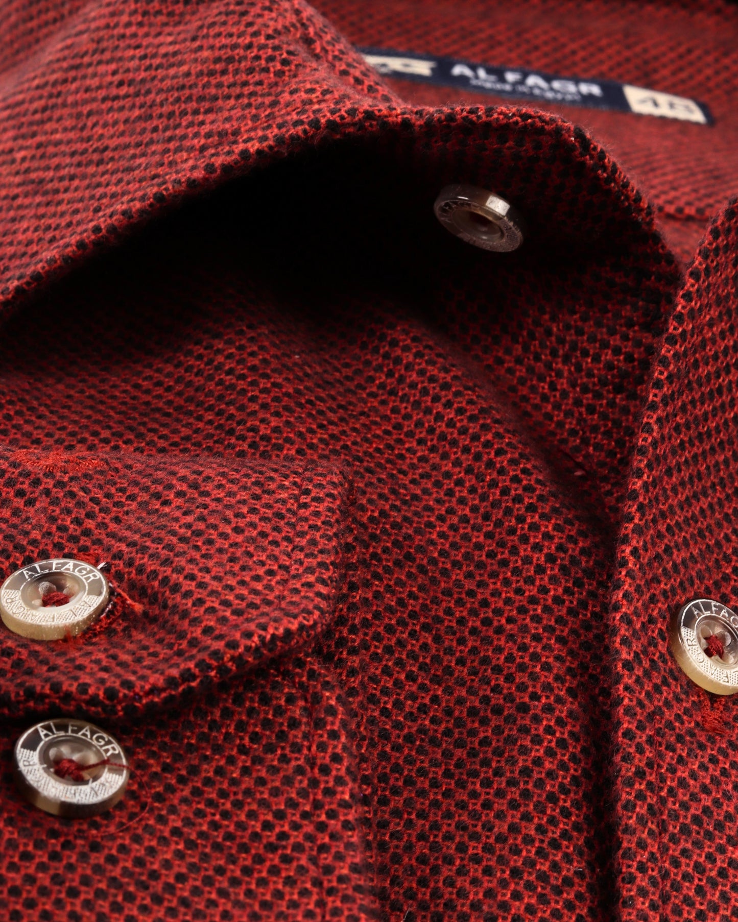 قميص صوف مقاس خاص