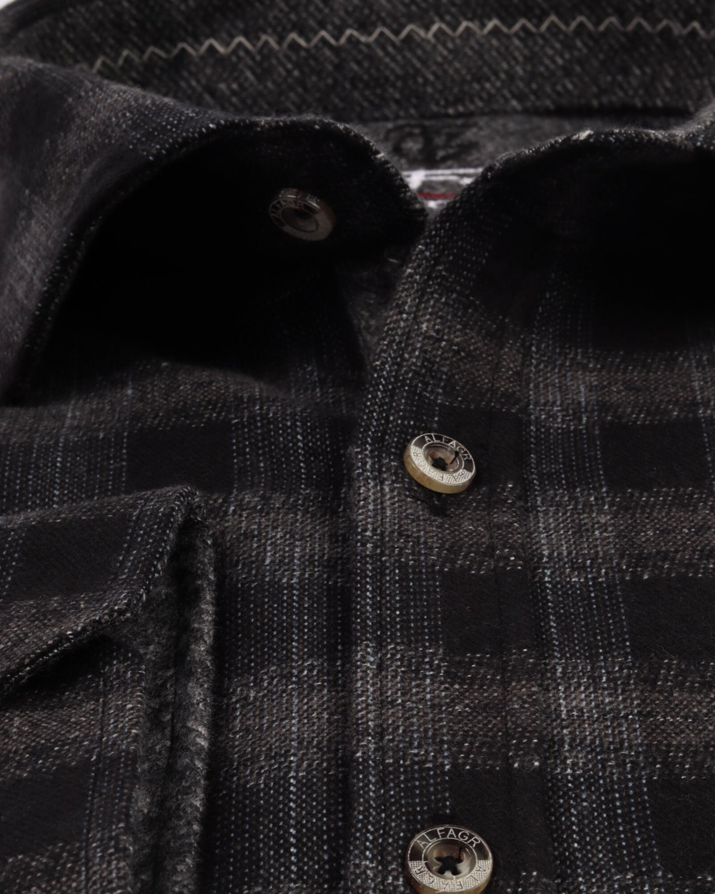 قميص صوف مقاس خاص